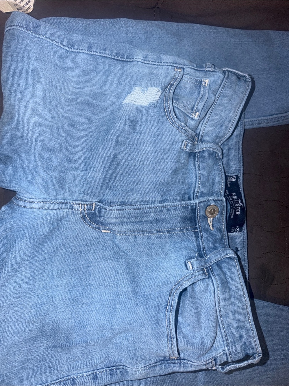 Hollister Light Wash Skinny Jeans with Subtle Distress